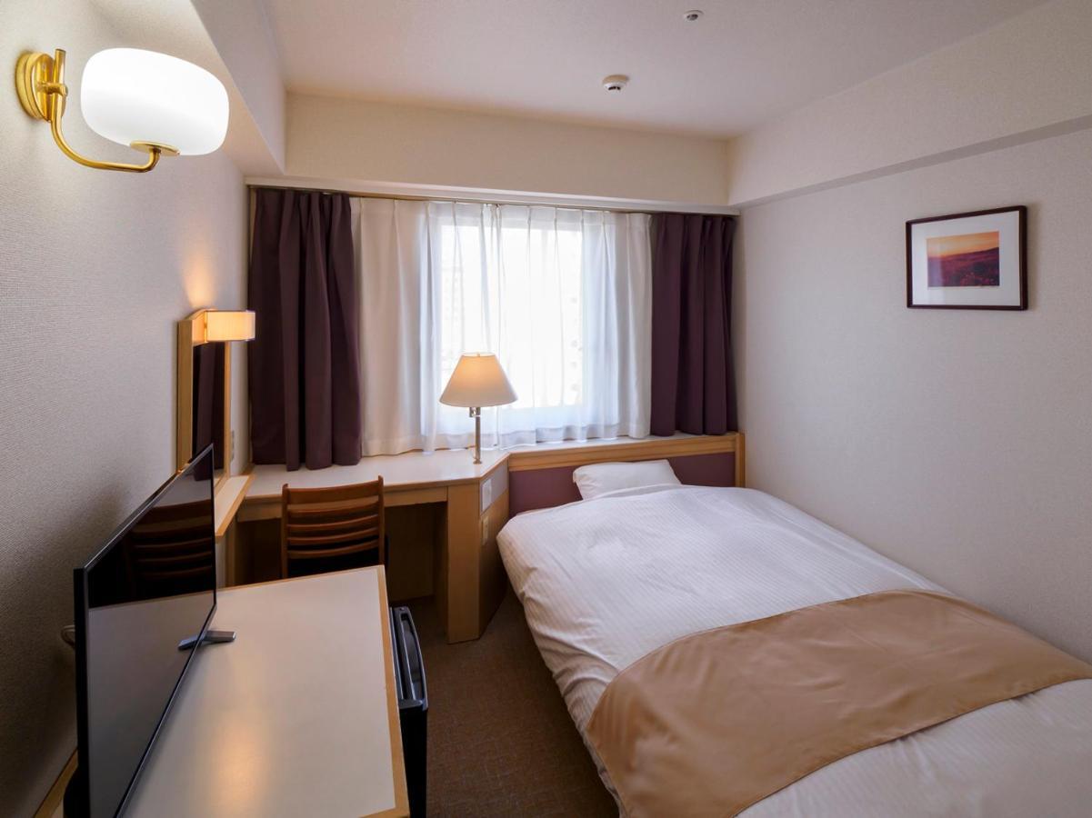 Airline Hotel Миядзаки Екстериор снимка